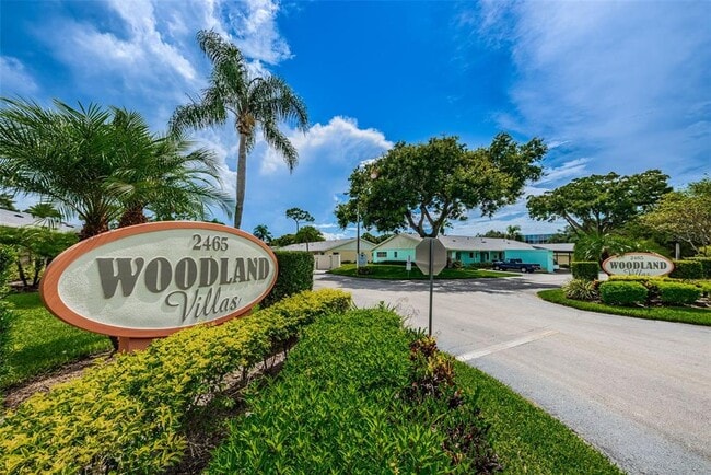 2465 Northside Dr in Clearwater, FL - Building Photo - Building Photo