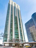 195 N Harbor Dr in Chicago, IL - Building Photo