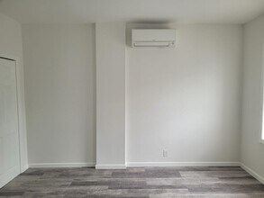 90 E Centre St in Nutley, NJ - Building Photo - Building Photo