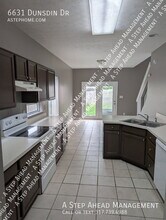 6631 Dunsdin Dr in Plainfield, IN - Building Photo - Building Photo