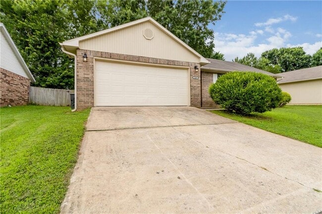 3495 Vassar St in Fayetteville, AR - Building Photo - Building Photo