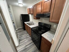 1111 Richmond Ave-Unit -Richmond 1111 Unit 2 in Dayton, OH - Building Photo - Building Photo