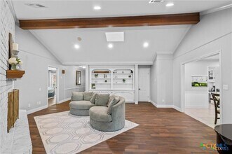 6037 Country Club Dr in Victoria, TX - Building Photo - Building Photo