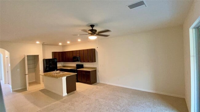 32935 Kaloko Rd in Wesley Chapel, FL - Building Photo - Building Photo