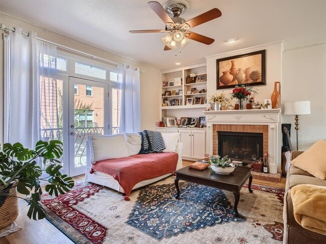 property at 1626 Palma Plaza