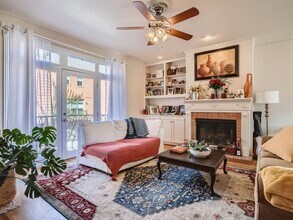 1626 Palma Plaza in Austin, TX - Building Photo - Building Photo