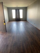 2217 E Eucalyptus Ave in Enid, OK - Building Photo - Building Photo