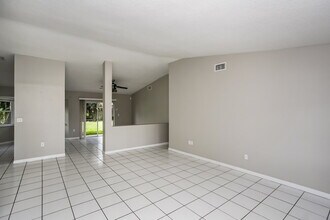 14730 SW 176th St in Miami, FL - Building Photo - Building Photo
