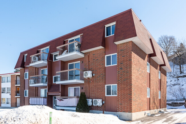 500 Saint-Omer in Lévis, QC - Building Photo - Building Photo