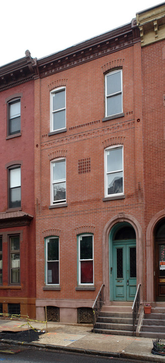 149 N 21st St in Philadelphia, PA - Building Photo