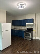 526 Garden St in Hartford, CT - Building Photo