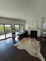 6000 Shepherd Mountain Cv, Unit Precious Appartment in Austin, TX - Building Photo