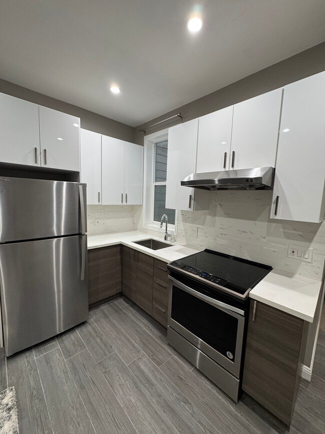 1645 Hyde St, Unit 7