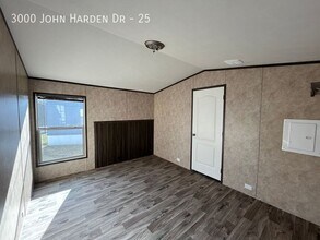 3000 John Harden Dr in Jacksonville, AR - Building Photo - Building Photo
