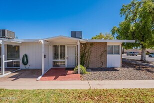 13001 N 113th Ave in Youngtown, AZ - Building Photo