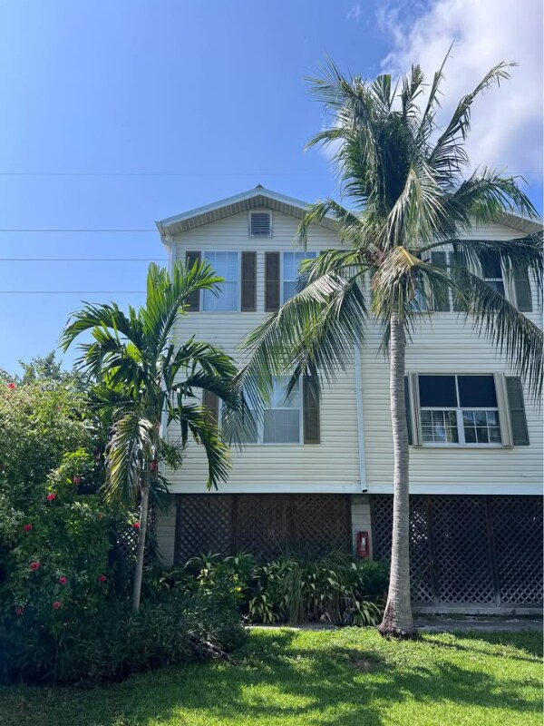 3075 Flagler Ave in Key West, FL - Building Photo - Building Photo