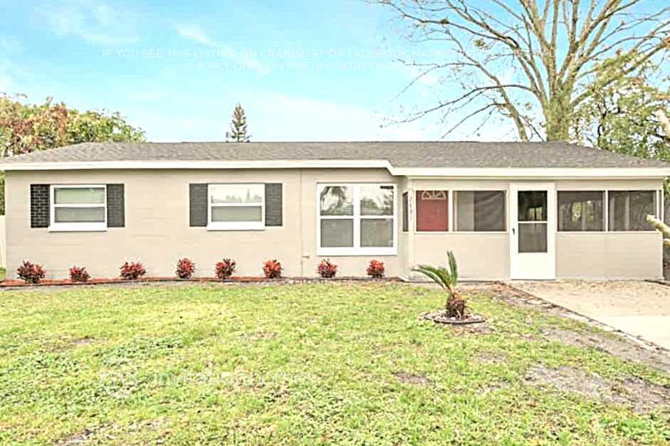 2831 Sanka Dr in Orlando, FL - Building Photo
