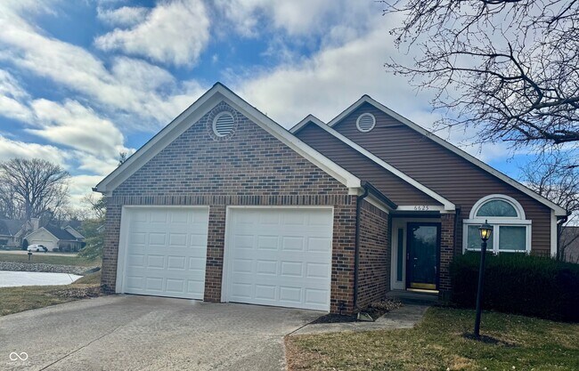 6625 Sunloch Ct in Indianapolis, IN - Building Photo - Building Photo