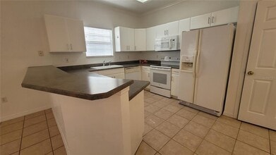 4926 NW 78th Rd in Gainesville, FL - Building Photo - Building Photo