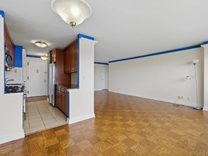 500 Central Ave in Union City, NJ - Building Photo - Building Photo