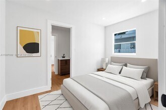 1046 Jann Ave in Opa Locka, FL - Building Photo - Building Photo