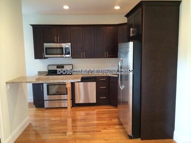 26 Washburn St in Boston, MA - Building Photo
