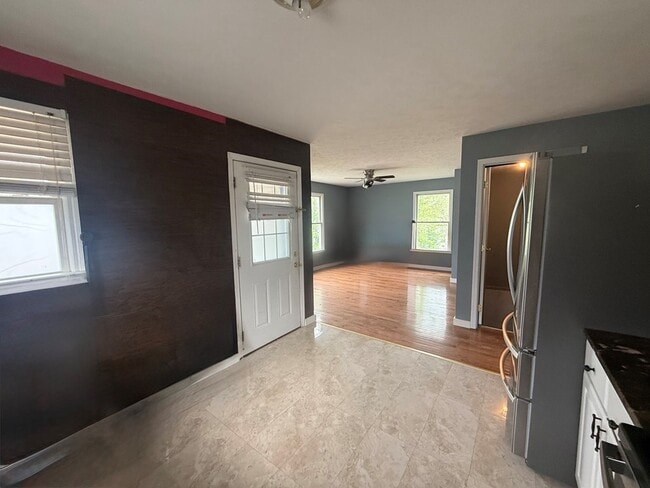 628 Locust St NW in Abingdon, VA - Building Photo - Building Photo