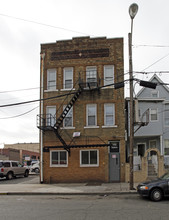 149 Columbia Ave in Passaic, NJ - Foto de edificio - Building Photo