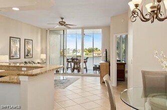 450 Launch Cir in Naples, FL - Building Photo - Building Photo