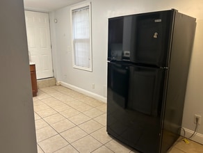 220 S Stricker St in Baltimore, MD - Building Photo - Building Photo