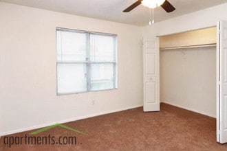 Crosswinds Apartments in Springfield, MO - Foto de edificio - Building Photo