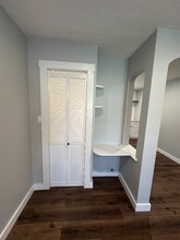 2001 Biehn St, Unit 6 in Klamath Falls, OR - Foto de edificio - Building Photo