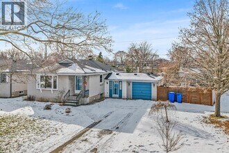 1207 Virginia Ave in Windsor, ON - Building Photo - Building Photo