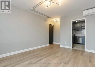 642-642 Hamilton Rd in London, ON - Building Photo - Building Photo
