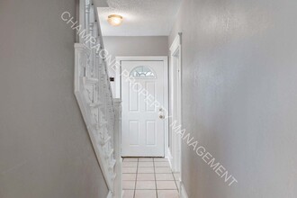 934 W 42nd St in Kansas City, MO - Building Photo - Building Photo