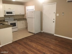 8416 La Porte Rd-Unit -Unit 1 in Houston, TX - Building Photo - Building Photo