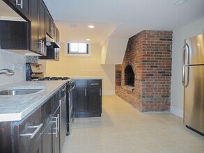 871 W Lill Ave, Unit 877-1D in Chicago, IL - Building Photo - Building Photo