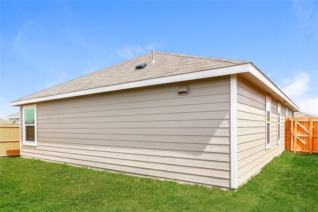 3152 Crestone Dr in Crandall, TX - Building Photo - Building Photo