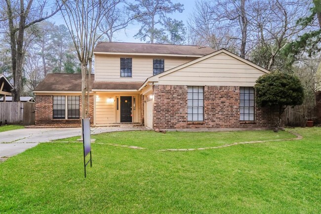 property at 7 Spicebush Ct