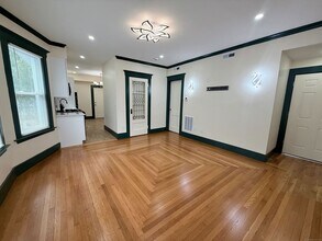 130 Hubinger St in New Haven, CT - Building Photo - Building Photo