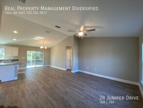 28 Juniper Dr in Ocala, FL - Foto de edificio - Building Photo