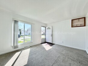 21503 Eastwood Blvd in Warren, MI - Building Photo - Building Photo