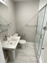 1266 Commonwealth Ave in Boston, MA - Building Photo - Building Photo