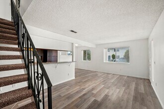 12143 Wintercrest Dr in Lakeside, CA - Building Photo - Building Photo