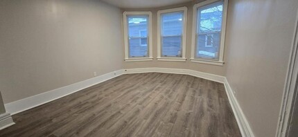 1351 Parkwood Blvd in Schenectady, NY - Building Photo - Building Photo