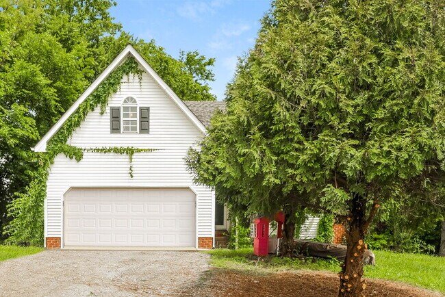property at 210 Rapid Waters Ct