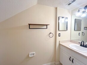 2306 SW 42nd Dr in Gainesville, FL - Building Photo - Building Photo