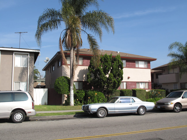 3581 Norton Ave in Lynwood, CA - Building Photo - Building Photo