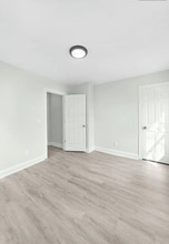 2643 Sullivant Ave in Columbus, OH - Building Photo - Building Photo