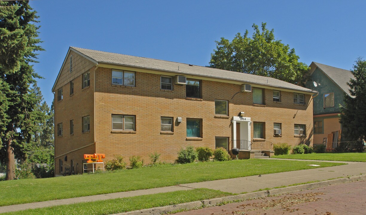 1914 W 8th Ave in Spokane, WA - Building Photo